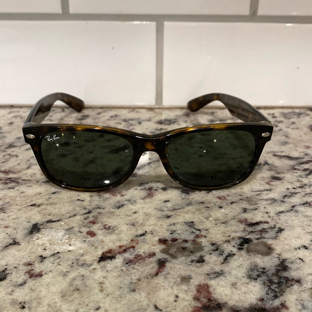 Ray Ban sunglasses turtle brown